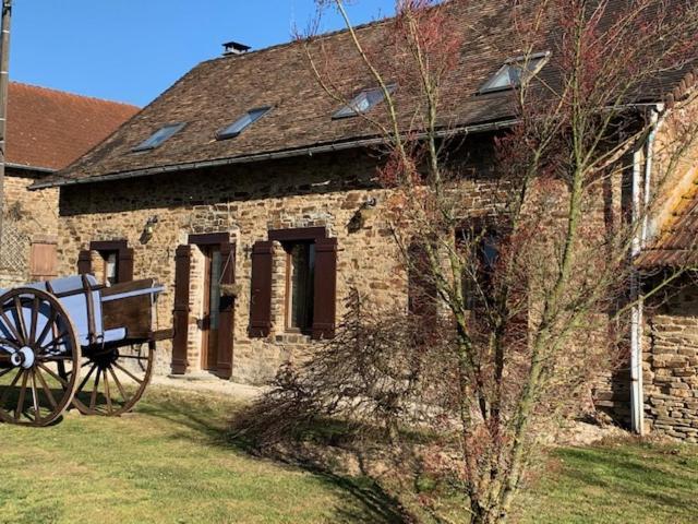 Villa La Petite Ecurie Saint-Yrieix-la-Perche Exterior foto